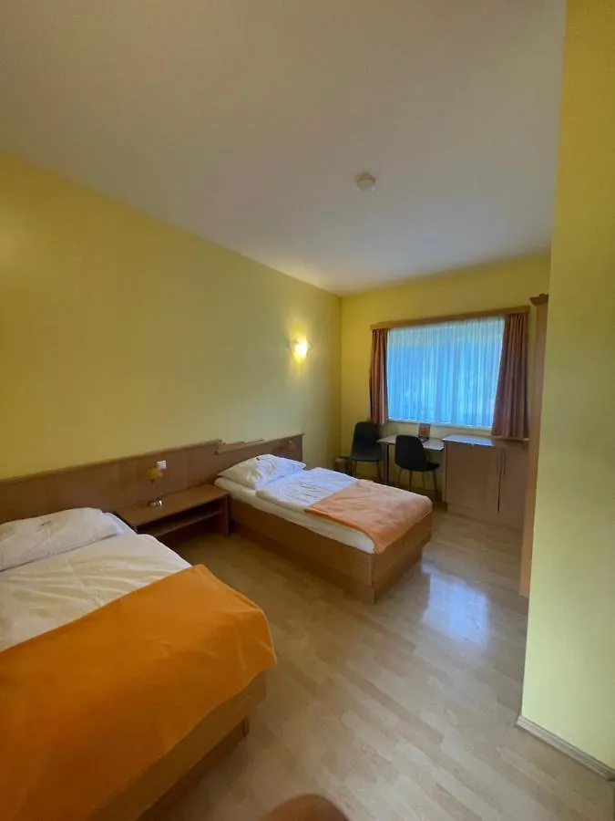 Hotel Highway - Bed&Breakfast Lieboch 0*,  Österreich