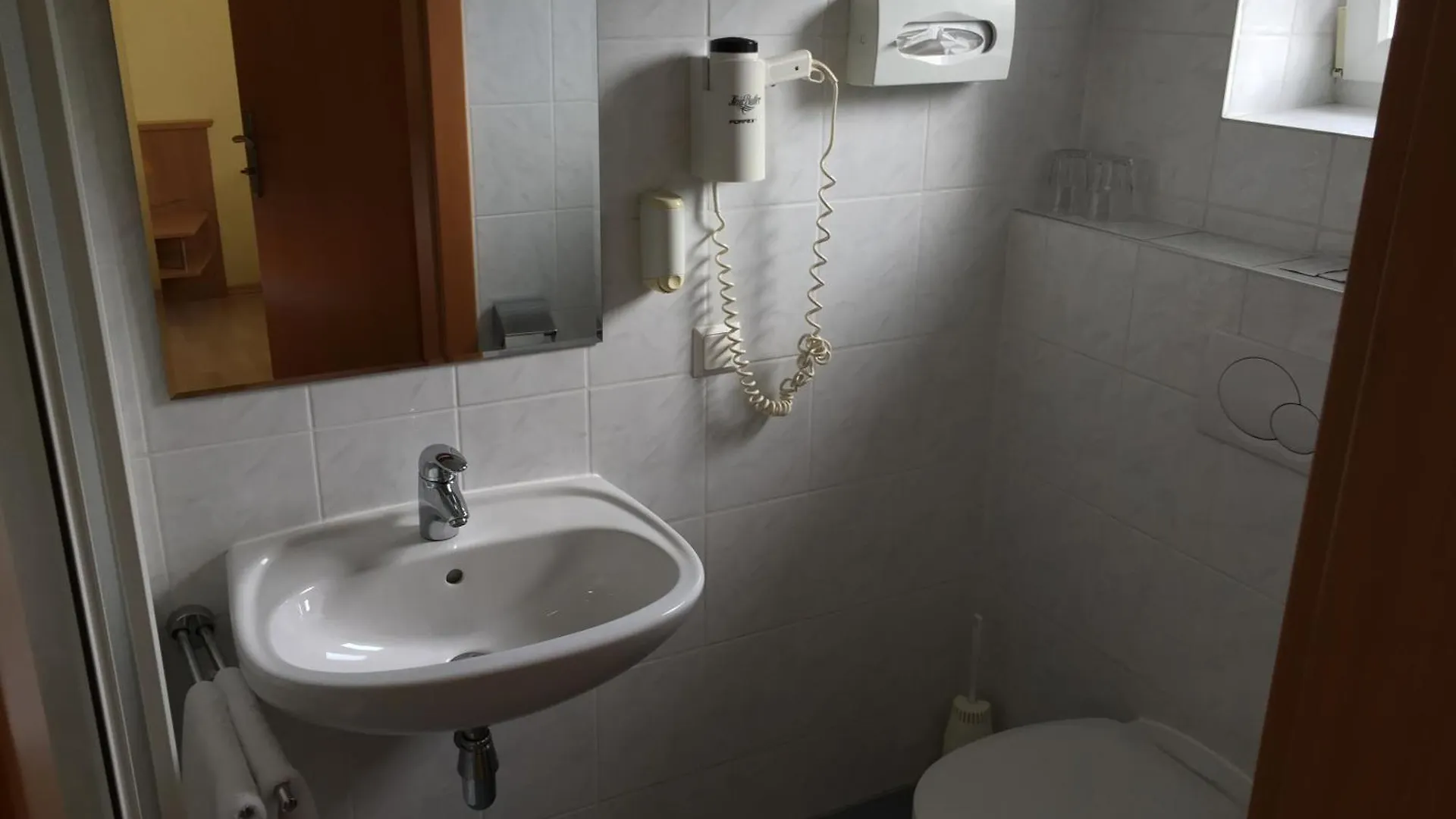 Hotel Highway - Bed & Breakfast Lieboch